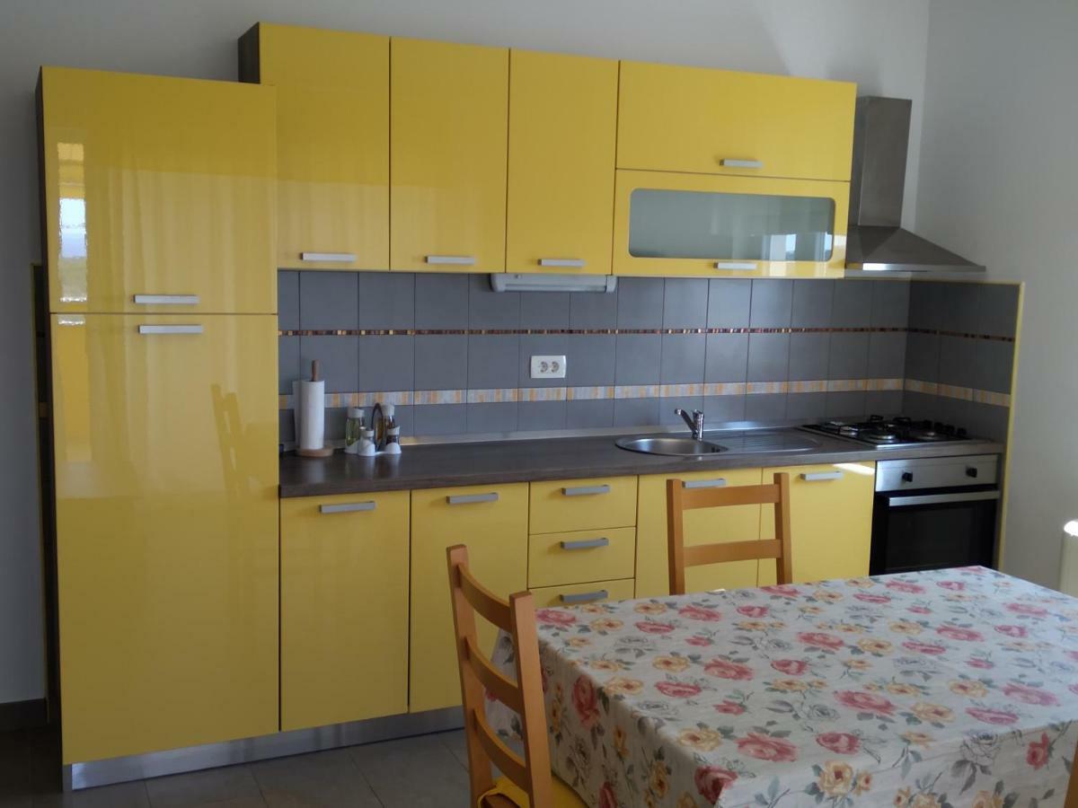 Apartments Palit Rab Town Exterior photo